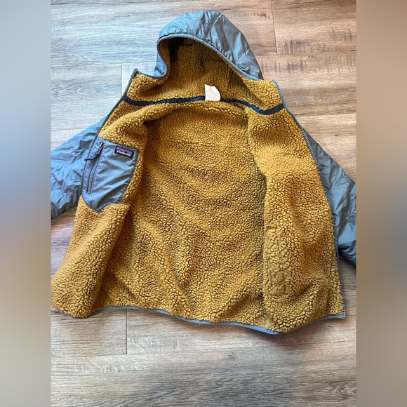 Patagonia Reversible Ready Freddy Coat - Picture 6 of 6